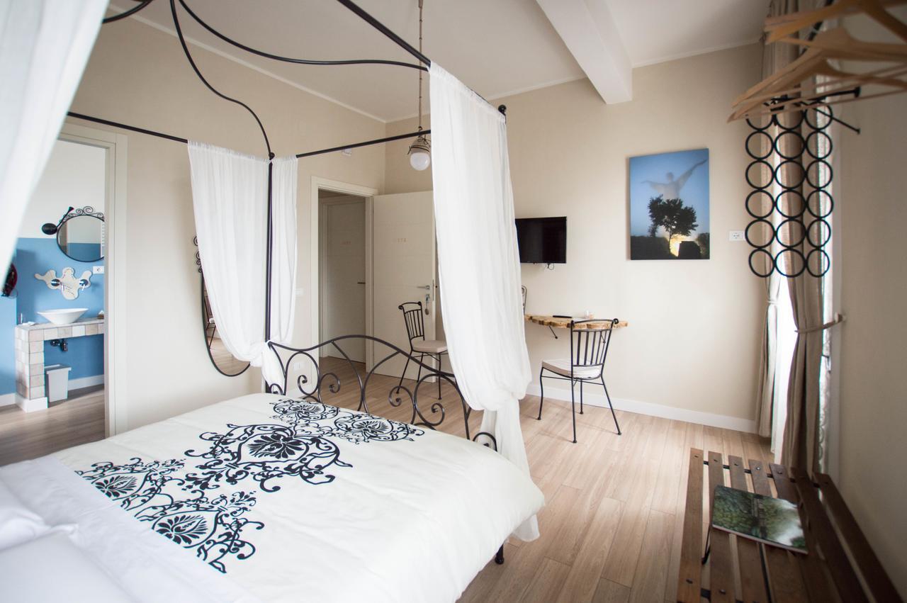 Leucos Bed & Breakfast Potenza Bagian luar foto